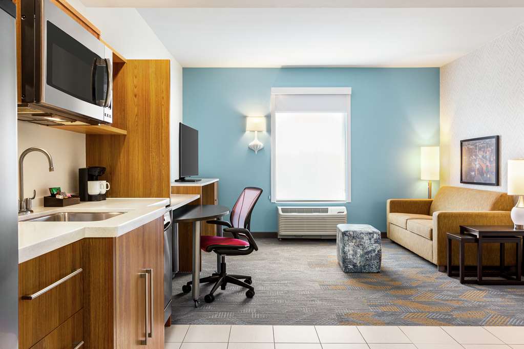 Guest room