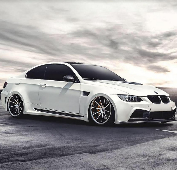 Images Autocarrozzeria M.B.