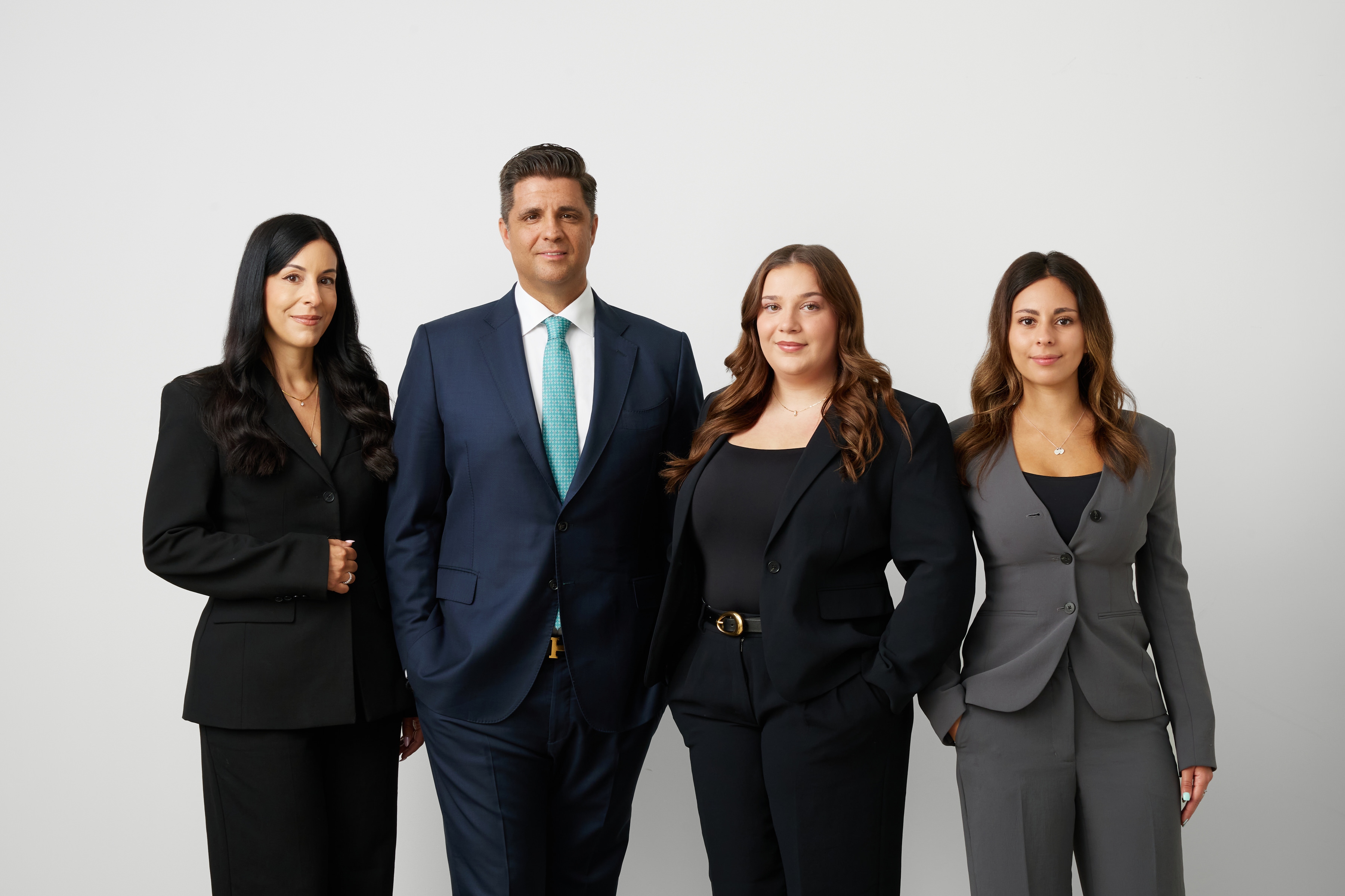 The Farfaras team