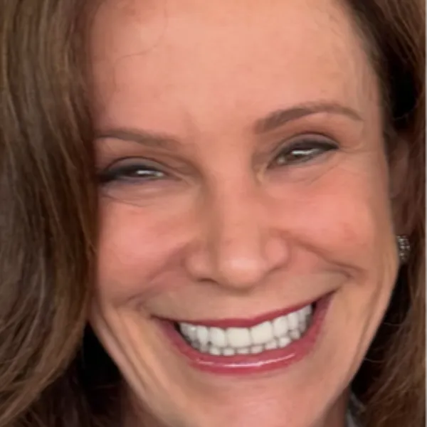 Rachael Goldfarb, Counselor