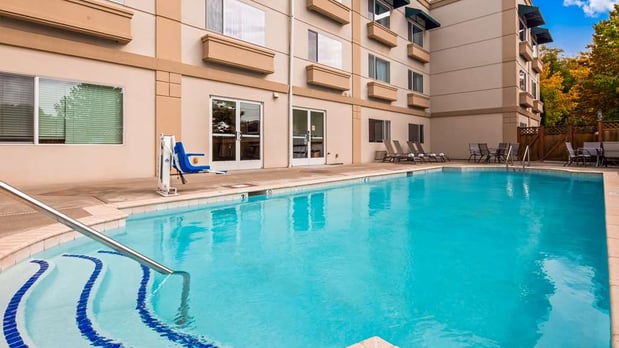 Images Best Western Plus Edmonds Harbor Inn