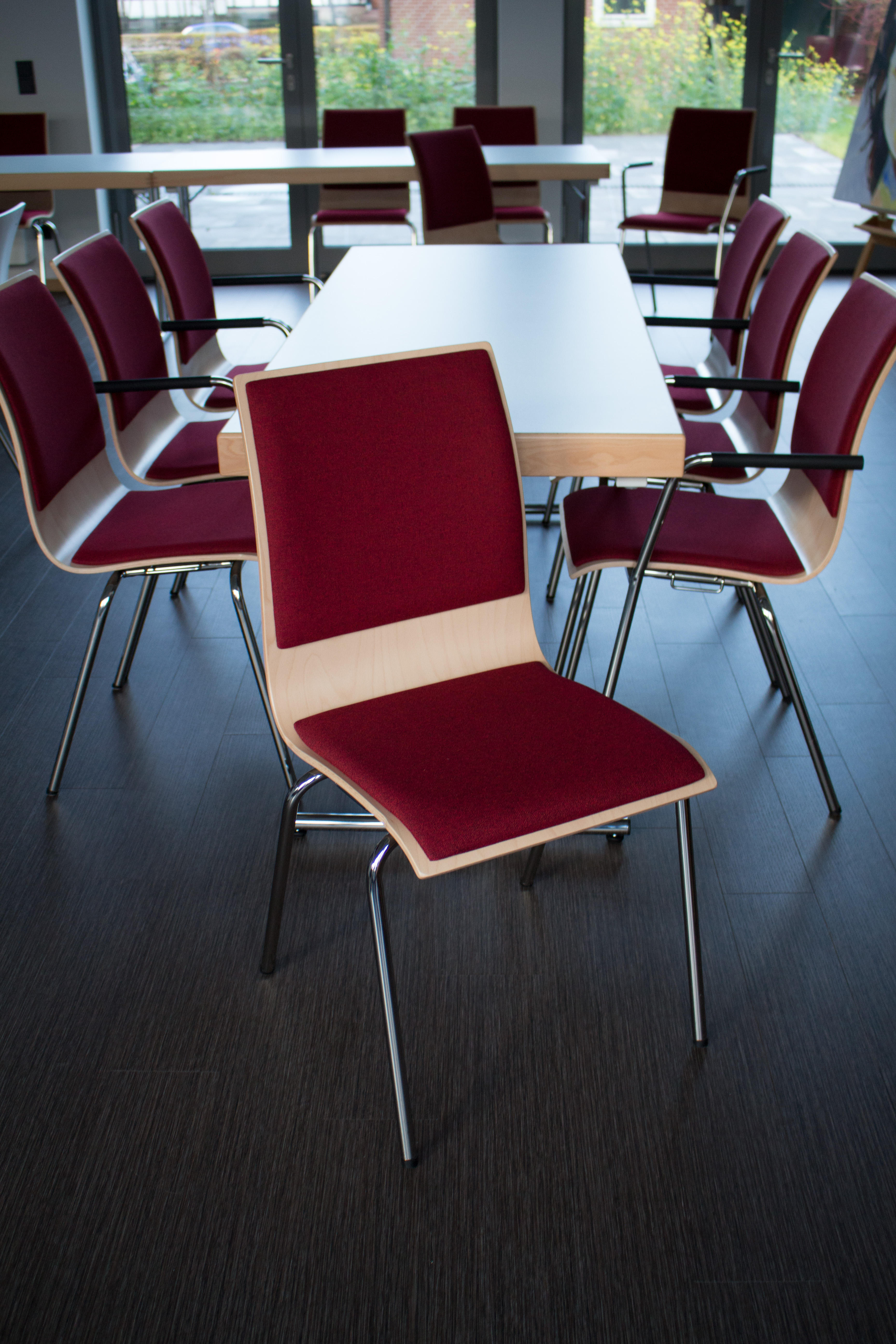 ROKI Kirchenspezialist, Finkenweg 14 in Habichtswald