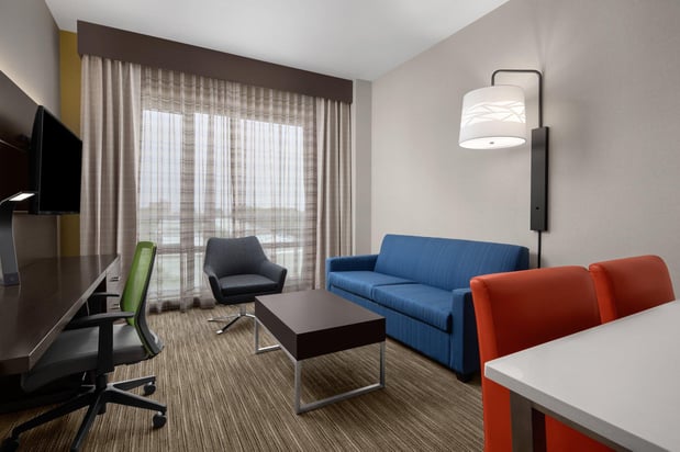 Images Holiday Inn Express & Suites Woodside LaGuardia Airport by IHG