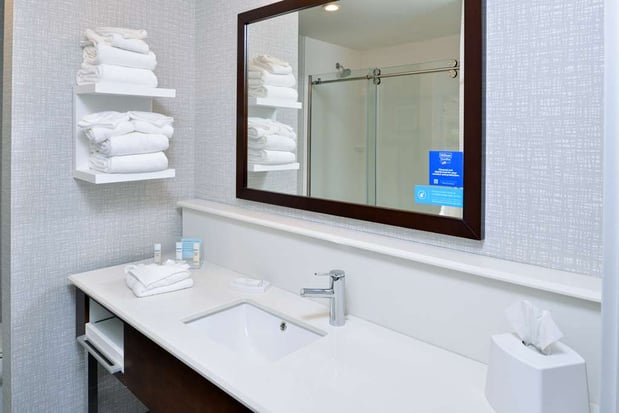 Images Hampton Inn & Suites Adrian