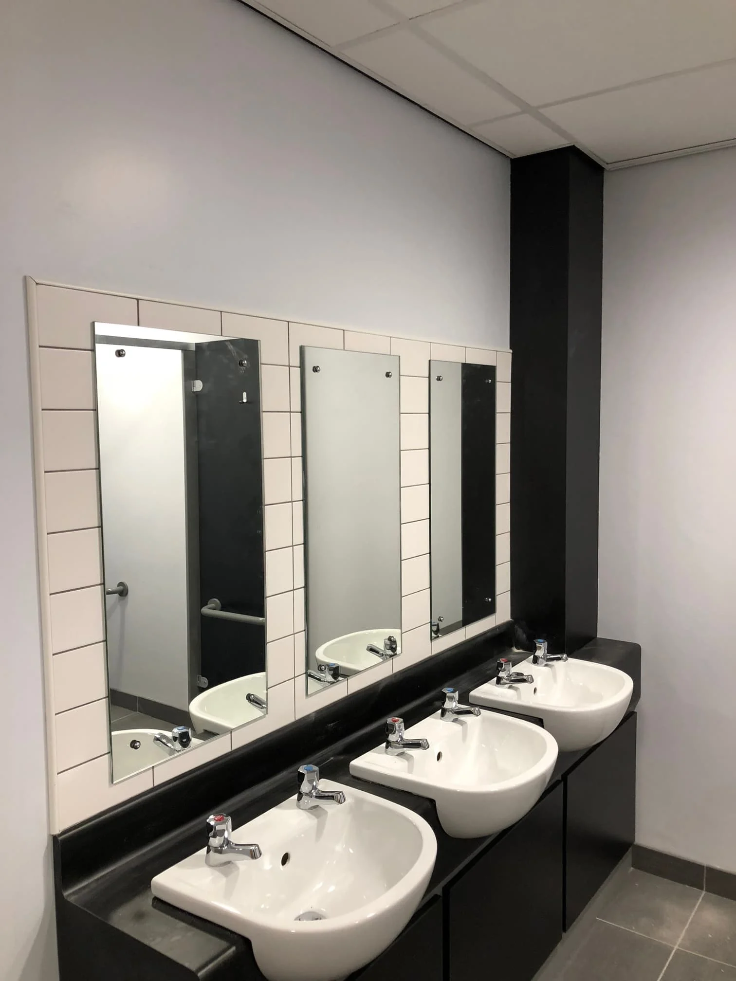 Images Active Glass and Mirrors Ltd