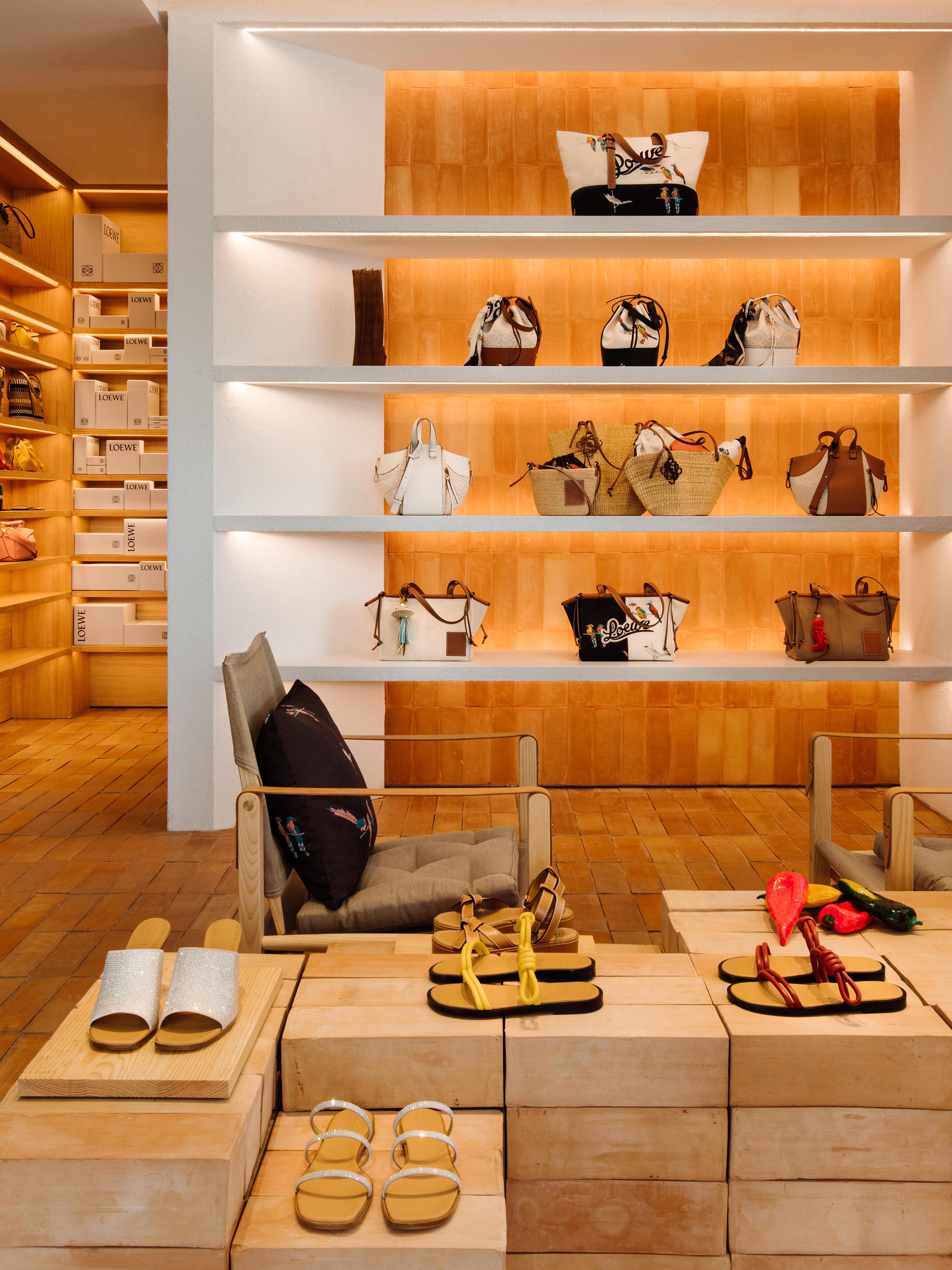 LOEWE Ibiza Marina 6