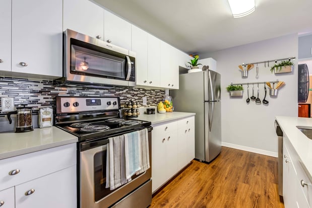 Images Eagle Walk Off-Campus Student Housing