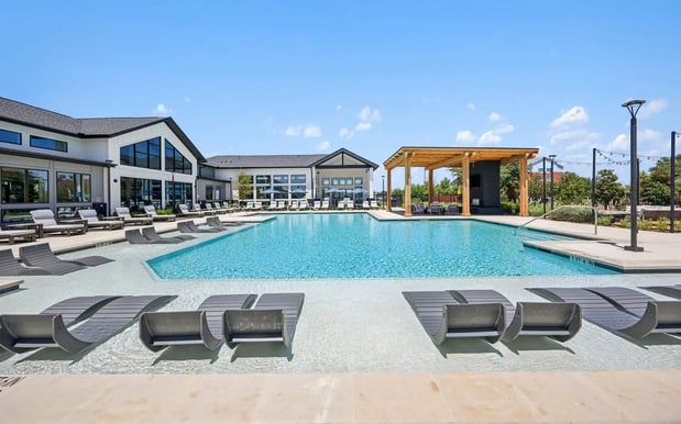 Images The Dalton Apartments McKinney
