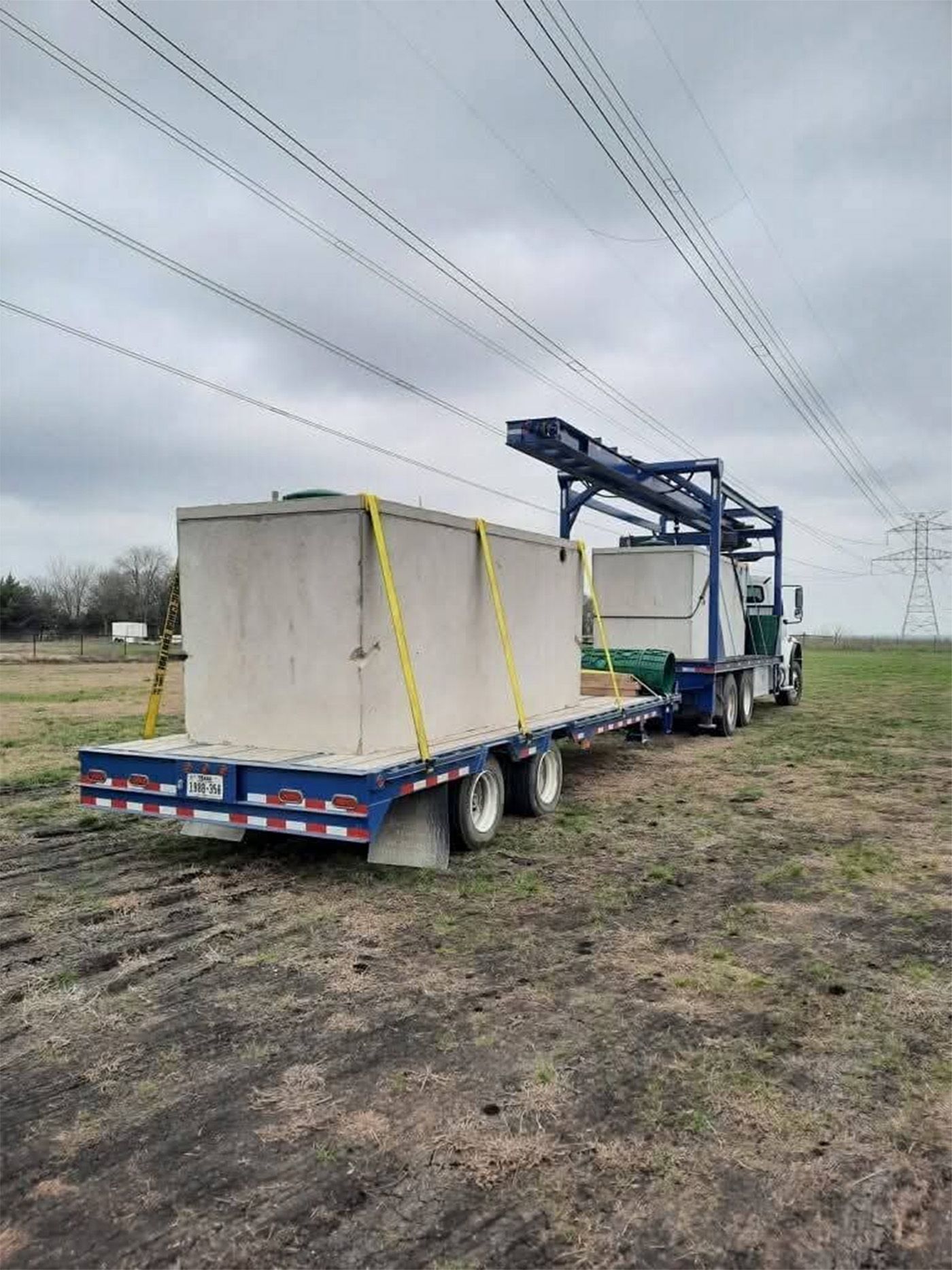 Peak Septic and Utilities Image