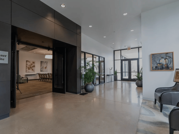 Images Oaklawn Memorial Gardens - Washington Park Cemetery