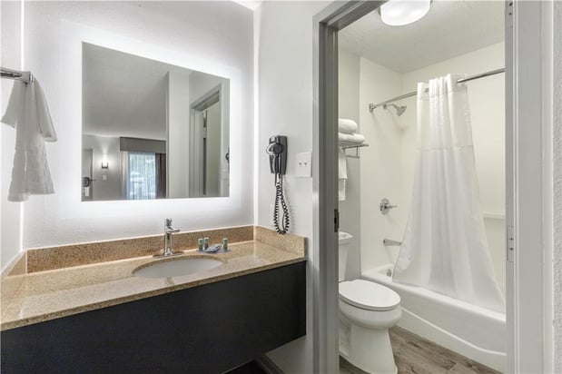 Images Best Western Hickory