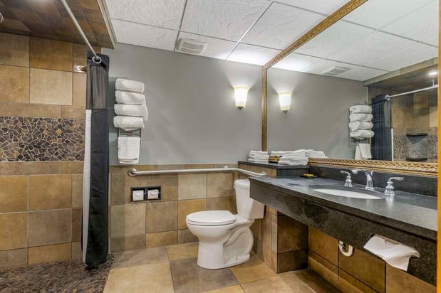 Images Best Western Plus Longbranch Hotel & Convention Center