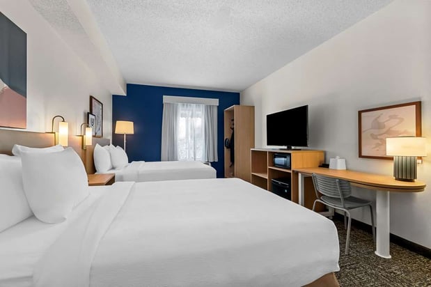 Images Spark by Hilton Hershey Near the Park