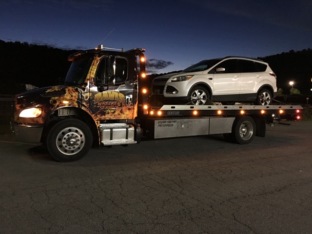 Davis Service and Towing Center | Knoxville, TN | (865) 247-6870 | 24 Hour Towing Service | Light Duty Towing | Medium Duty Towing | Flatbed Towing | Wrecker Towing | Box Truck Towing | Dually Towing | Motorcycle Towing | Auto Transports | Classic Car Towing | Luxury Car Towing | Sports Car Towing | Exotic Car Towing | Long Distance Towing | Tipsy Towing | Junk Car Removal | Winching & Extraction | Accident Recovery | Accident Cleanup | Equipment Transportation | Moving Forklifts | Scissor Lifts Movers | Boom Lifts Movers | Bull Dozers Movers | Excavators Movers | Compressors Movers | Wide Loads Transportation | Roadside Assistance | Lockouts | Fuel Delivery | Fluid Delivery | Jump Starts | Tire Changes