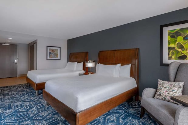 Images Hilton Garden Inn Burlington Downtown