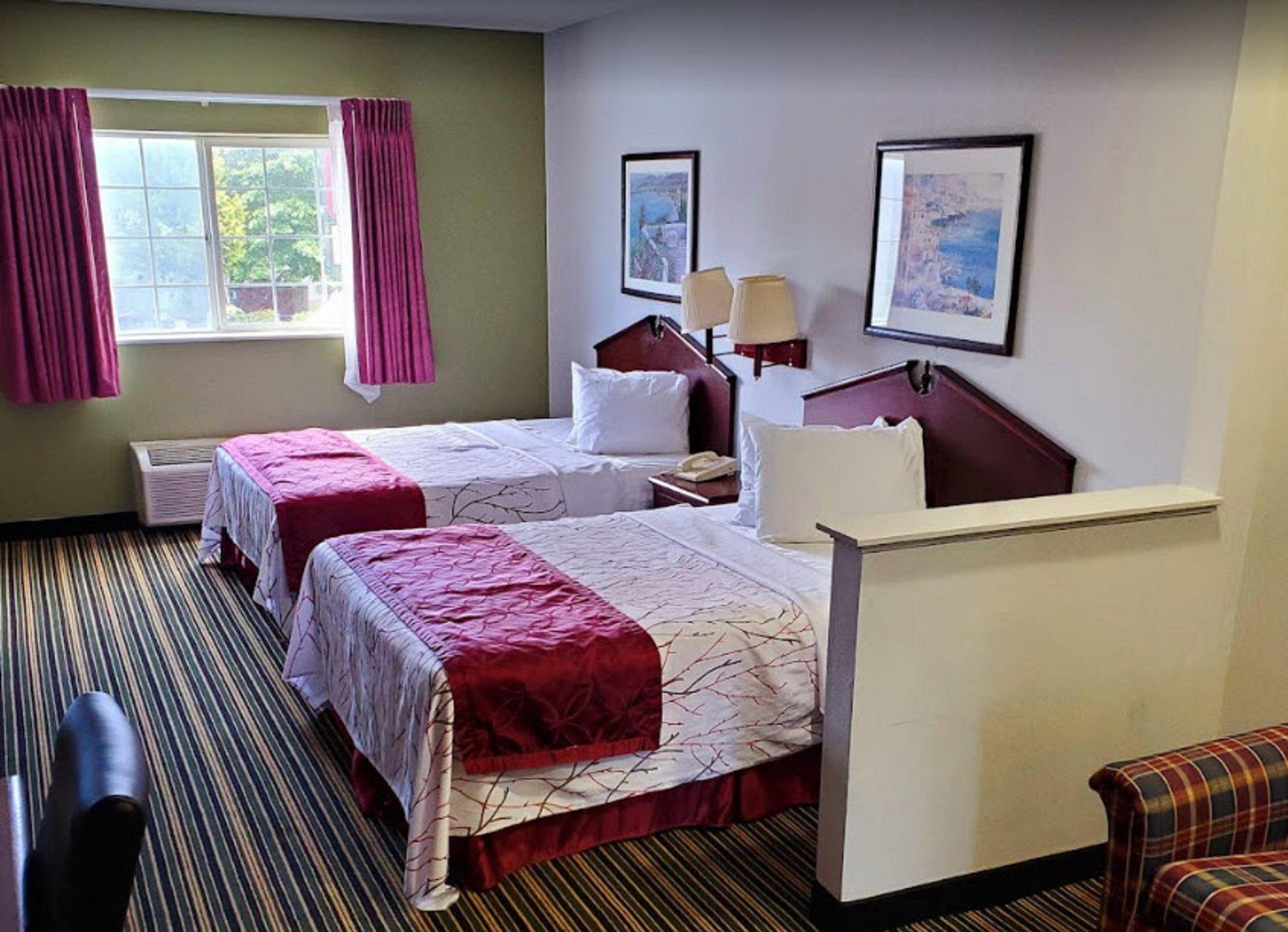 Holiday Inn Express & Suites Portland East by IHG