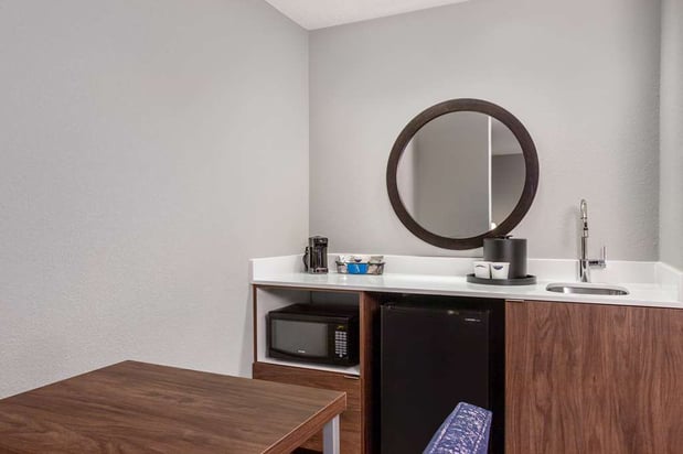 Images Hampton Inn & Suites Muncie