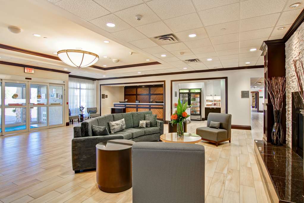 Homewood Suites by Hilton Toronto-Mississauga in Mississauga: Lobby