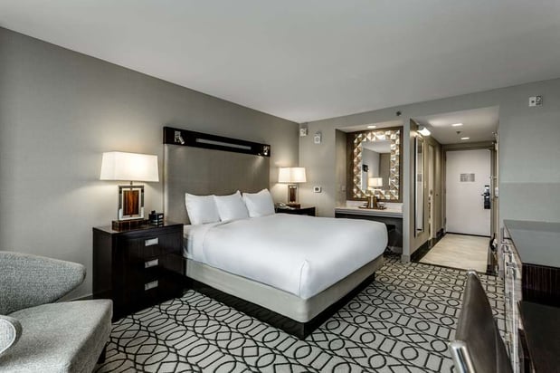 Images Hilton Columbus at Easton