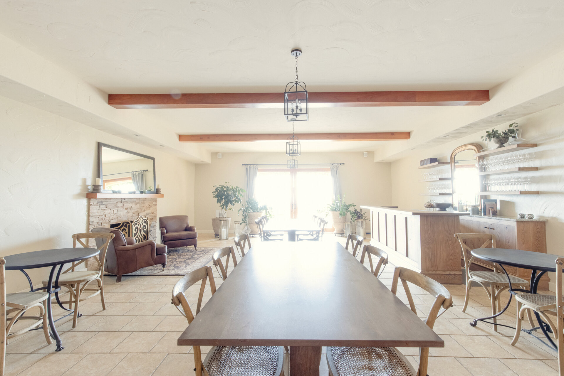 Black Walnut Inn & Vineyard Image