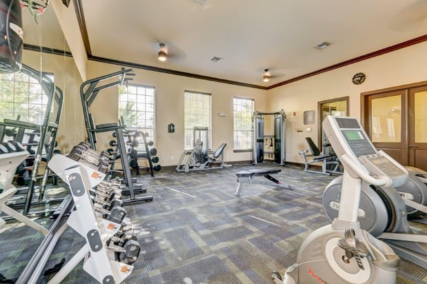 Images Chateau Mirage Apartment Homes