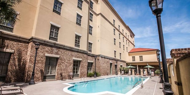 Images Hampton Inn & Suites Savannah Historic District