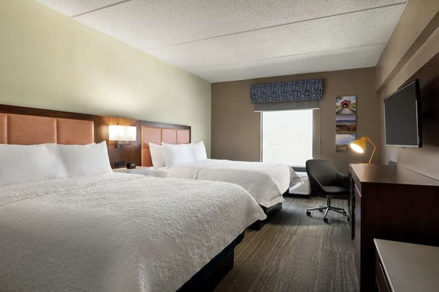 Images Hampton Inn & Suites Frederick-Fort Detrick