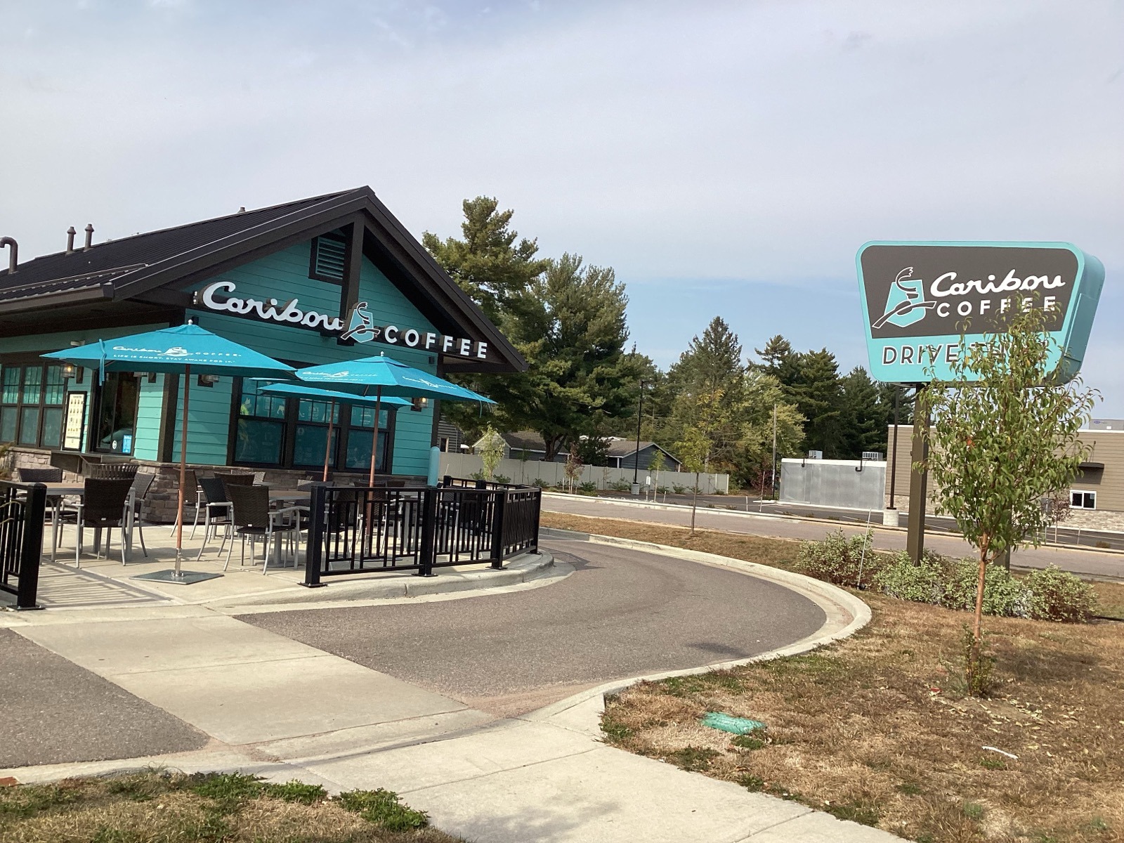 Storefront of the Caribou Coffee at 2820 8th Street South in Wisconsin Rapids