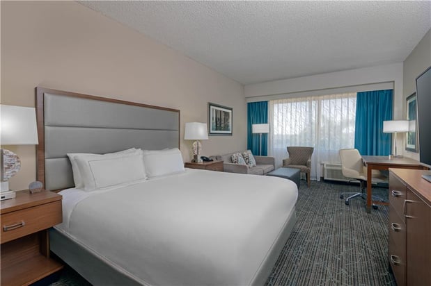 Images DoubleTree by Hilton Hotel West Palm Beach Airport
