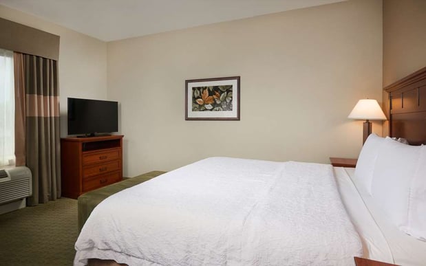 Images Hampton Inn & Suites Salem