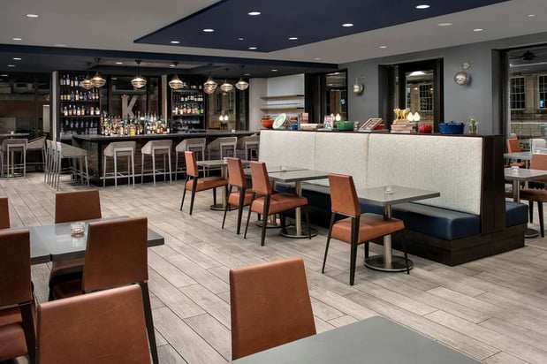 Images Embassy Suites by Hilton Knoxville Downtown