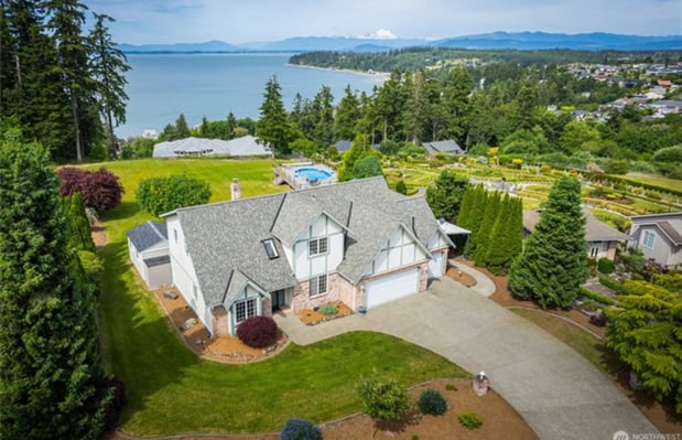 Images Tiffany Weil- Real Estate Broker/Tacoma, WA