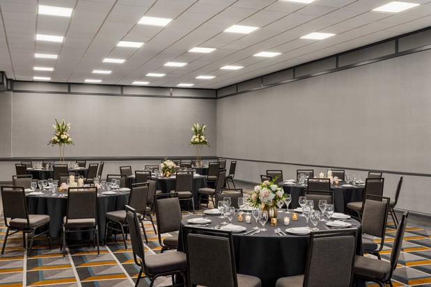 Images Crowne Plaza Louisville Airport Expo Ctr by IHG