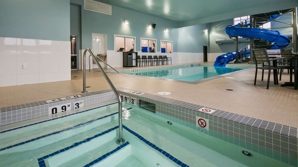 Images Best Western Plus Lacombe Inn & Suites