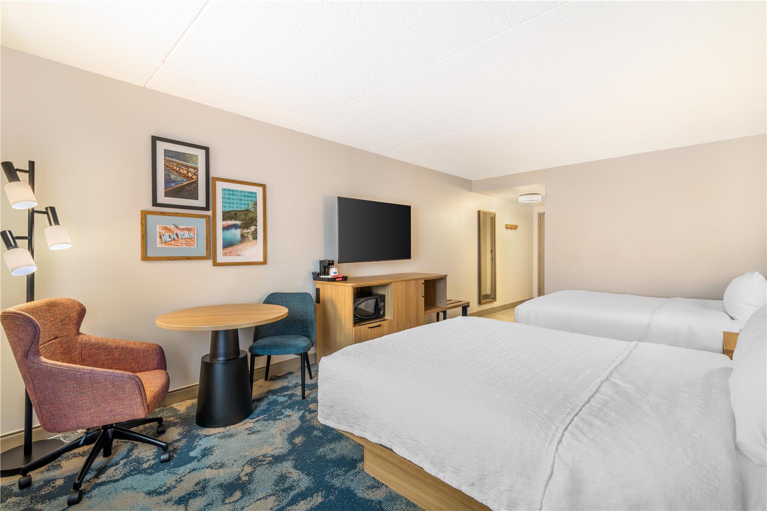 Guest room