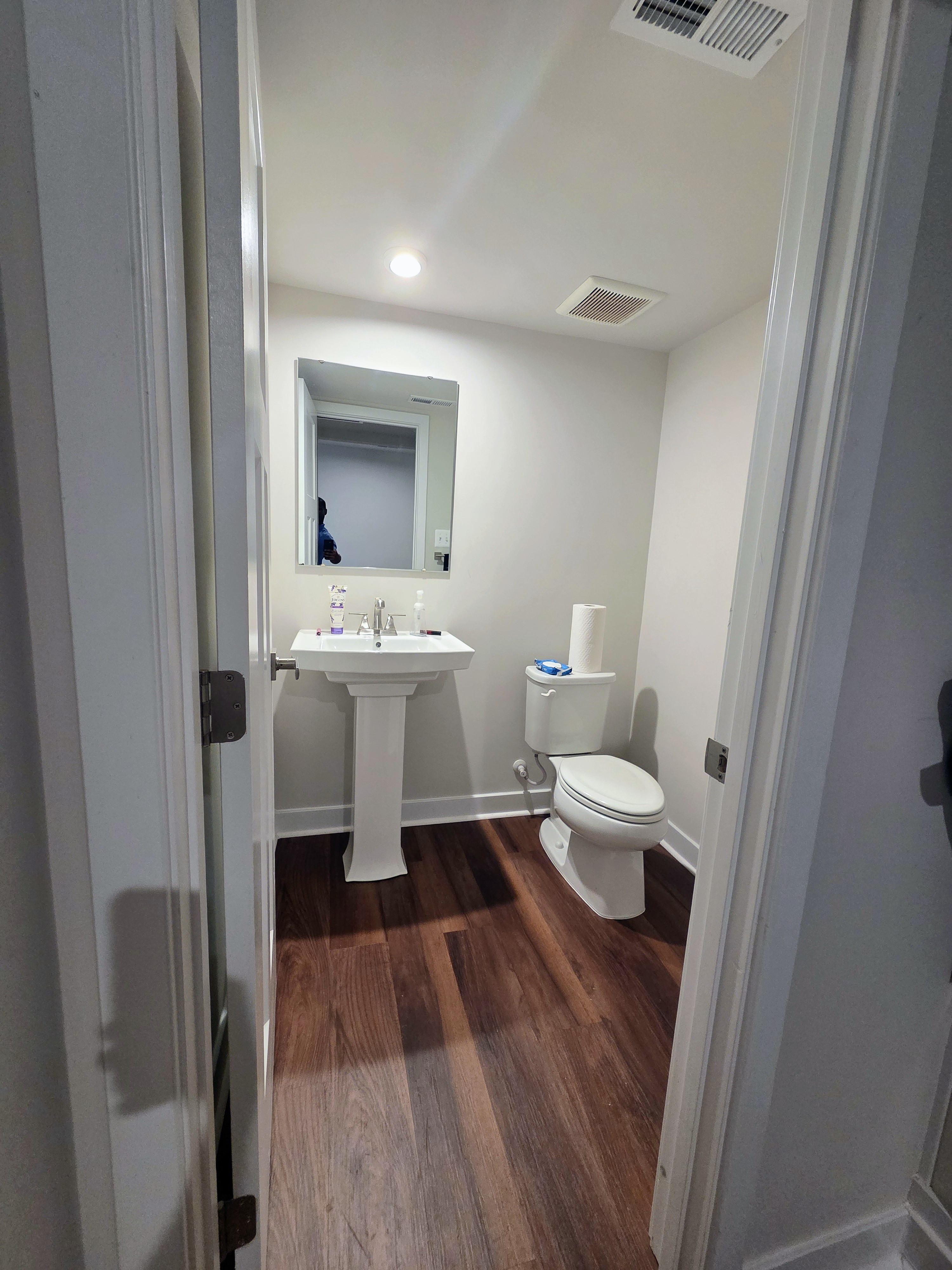 Floor Coverings International of Bowie, MD Image