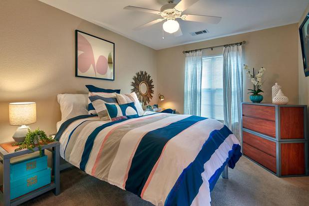Images Axis Student Living - Statesboro