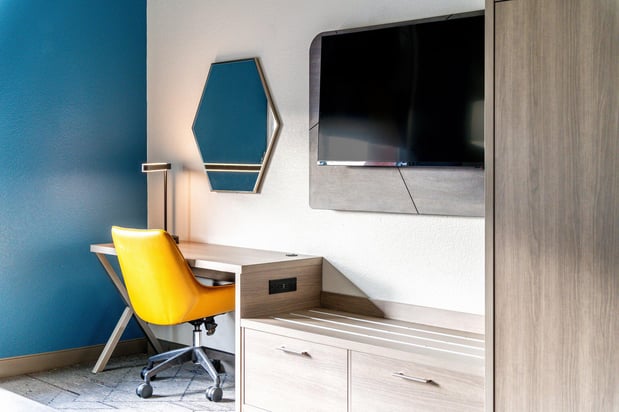 Images Holiday Inn Express & Suites Phoenix - Mesa West by IHG
