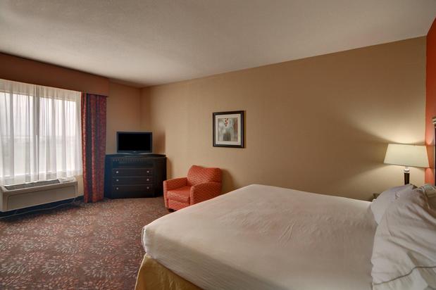 Images Holiday Inn Express & Suites Altus, an IHG Hotel