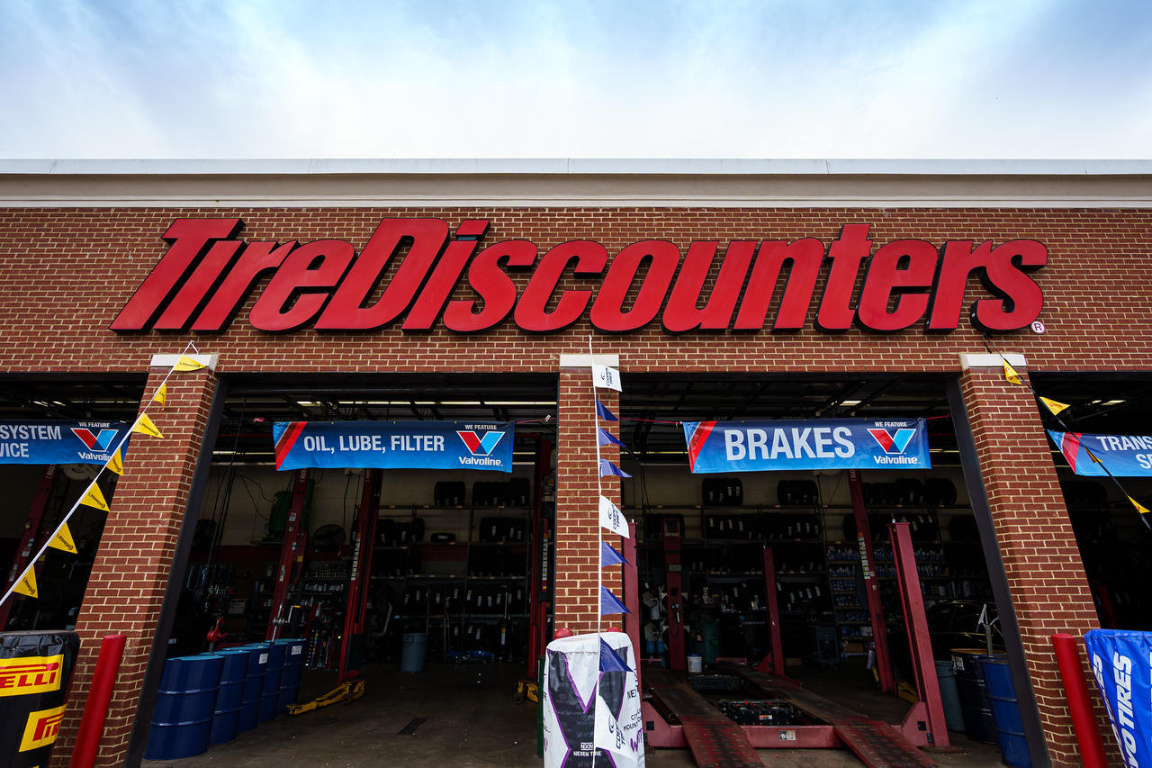 Tire Discounters on 1968 Baltimore Reynoldsburg Rd in Reynoldsburg