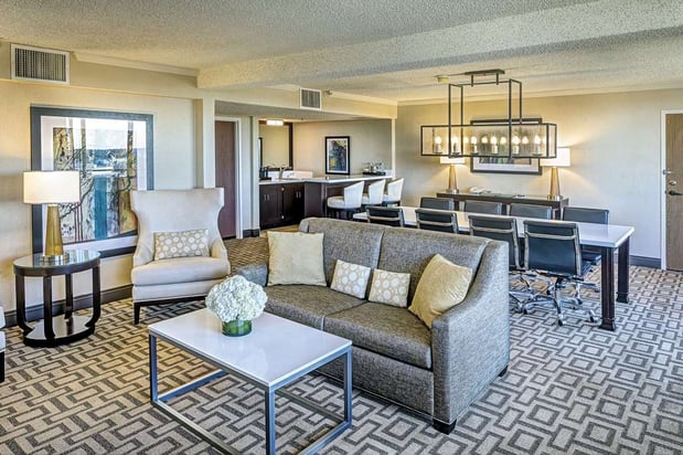 Images Hilton Sacramento Arden West