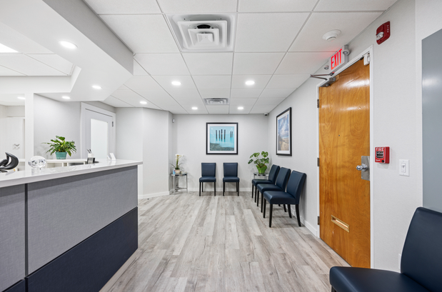 Images Neil S. Stearns, DMD, Bruce G. Freund, DDS – A Dental365 Company