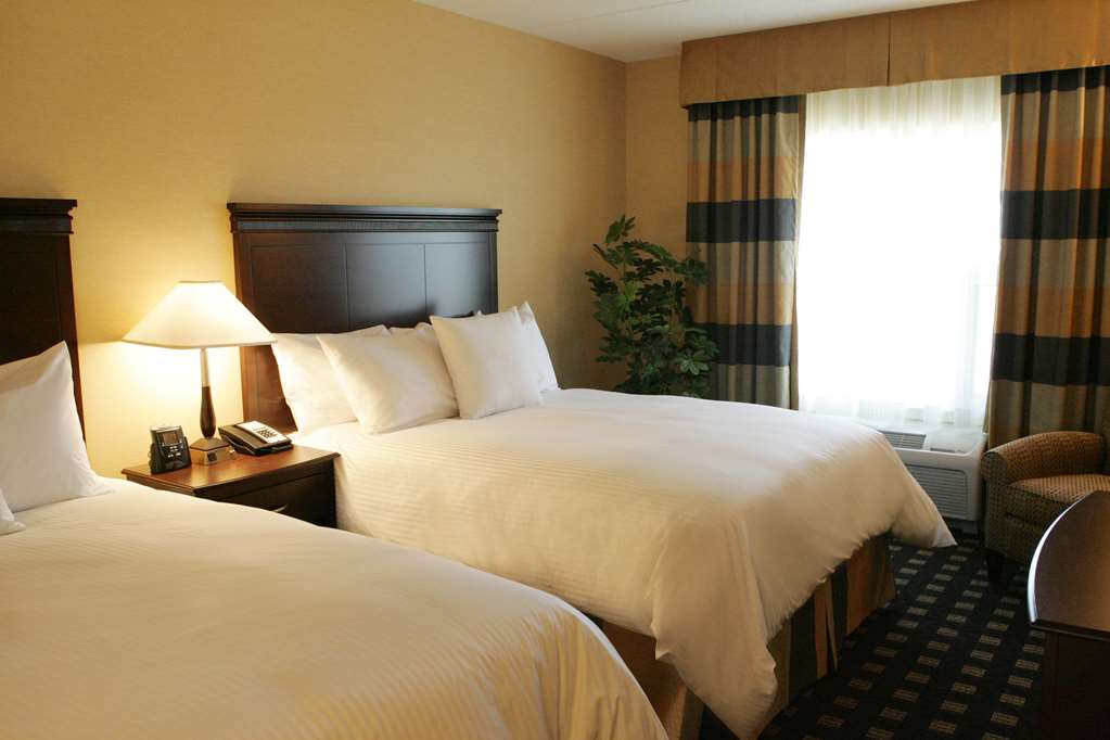 Guest room Homewood Suites by Hilton Toronto Airport Corporate Centre Toronto (416)646-4600