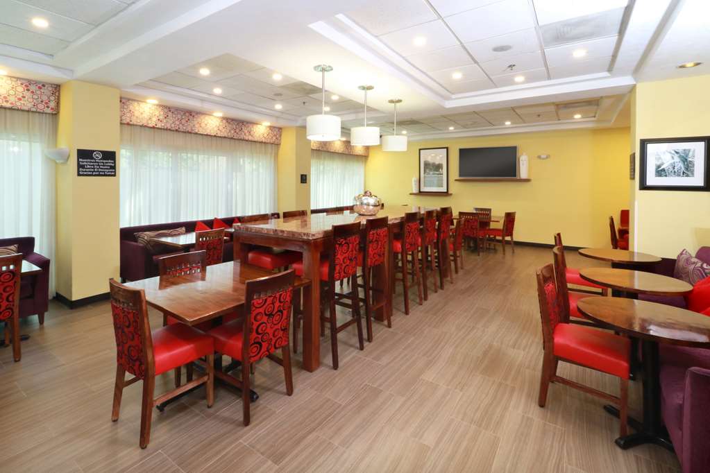 Images Hampton Inn by Hilton Guadalajara-Aeropuerto