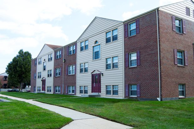 Images Holiday Gate Apartments
