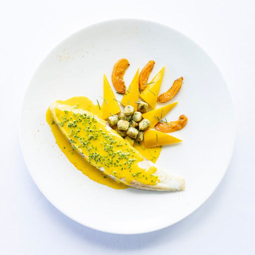 Ocean Restaurant Image