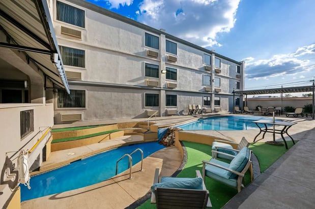 Images SureStay Plus by Best Western Lubbock Medical Center