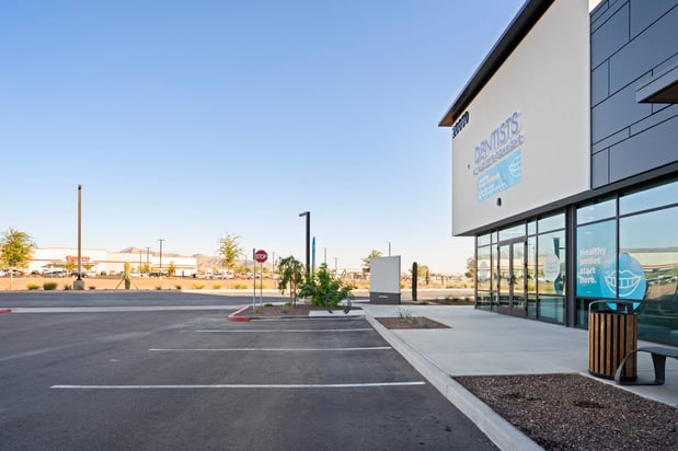 Images Dentists at Buckeye Commons