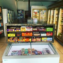 Charlie's Market Logo