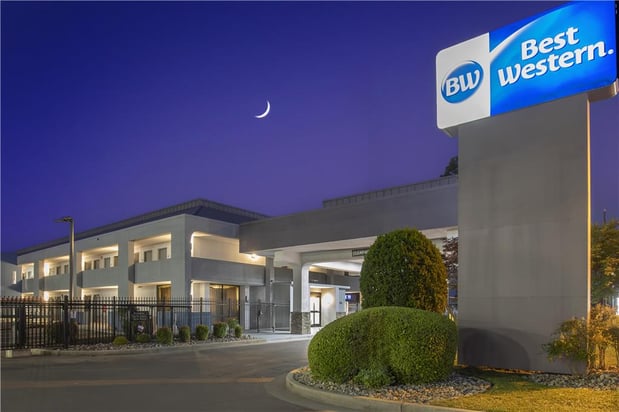 Images Best Western Salisbury Plaza